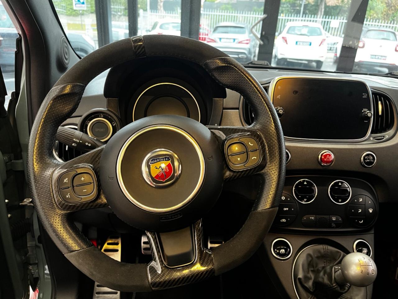 Abarth 695 70° anniversario (1949 esemplari)