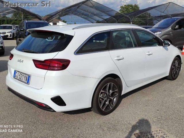 KIA Ceed SW / cee'd SW III 2022 SW 1.6 crdi mhev Business
