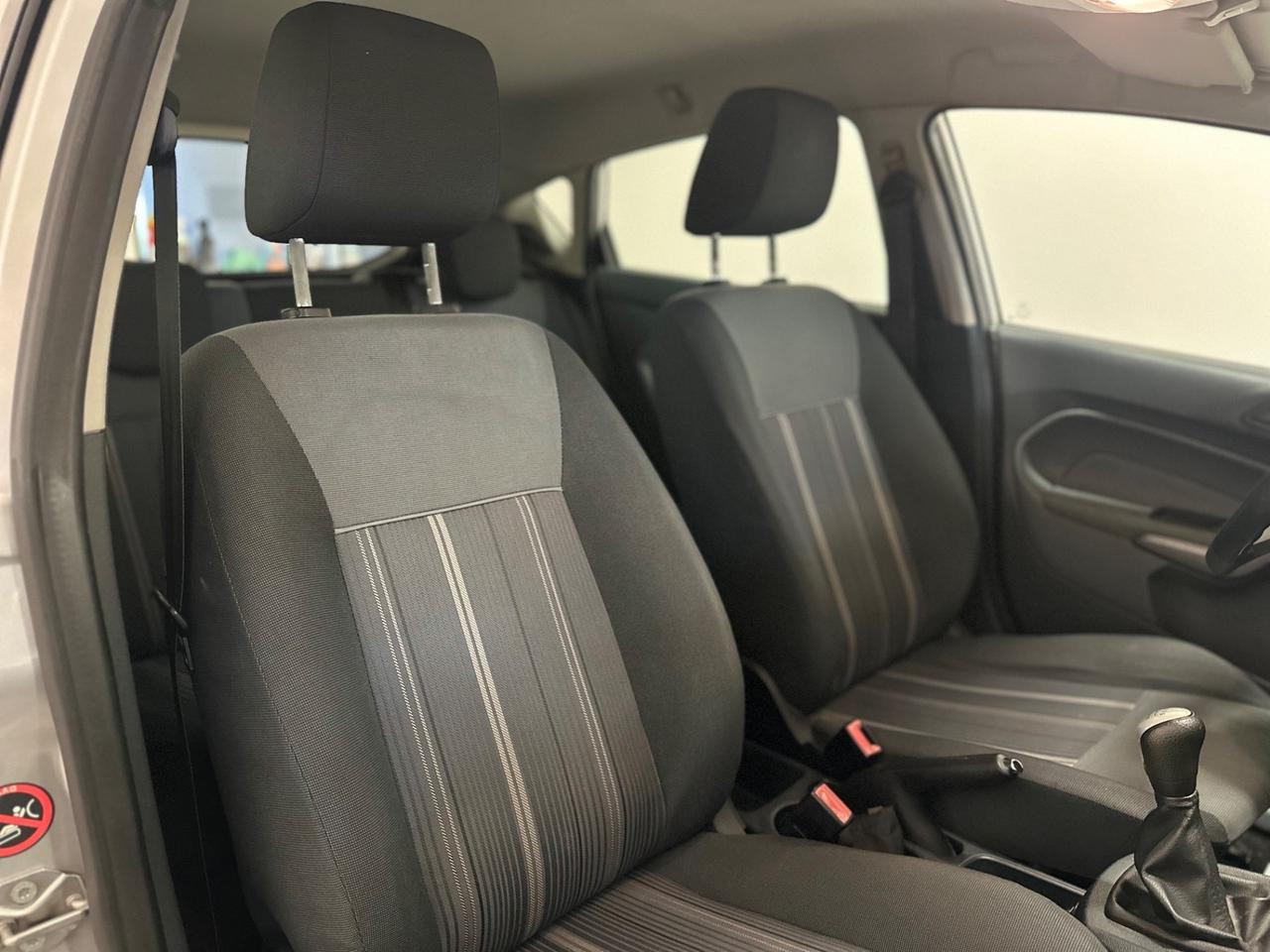 Ford Fiesta 1.4 5 porte Bz.- GPL Titanium NEOPATENTATI