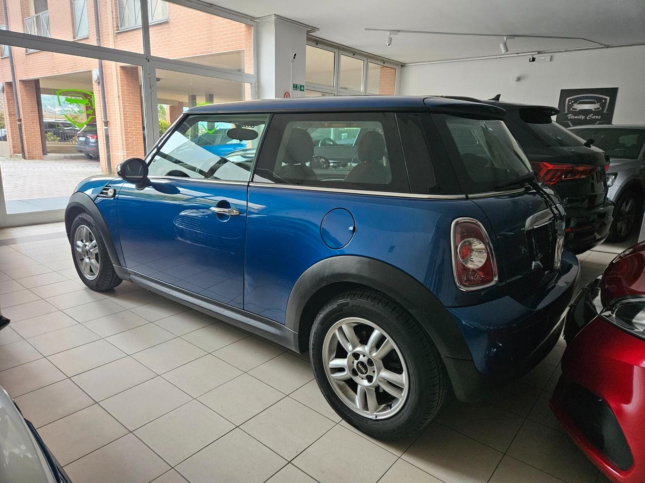 Mini 1.6 16V One (55kW) IDONEA PER NEOPATENTATI
