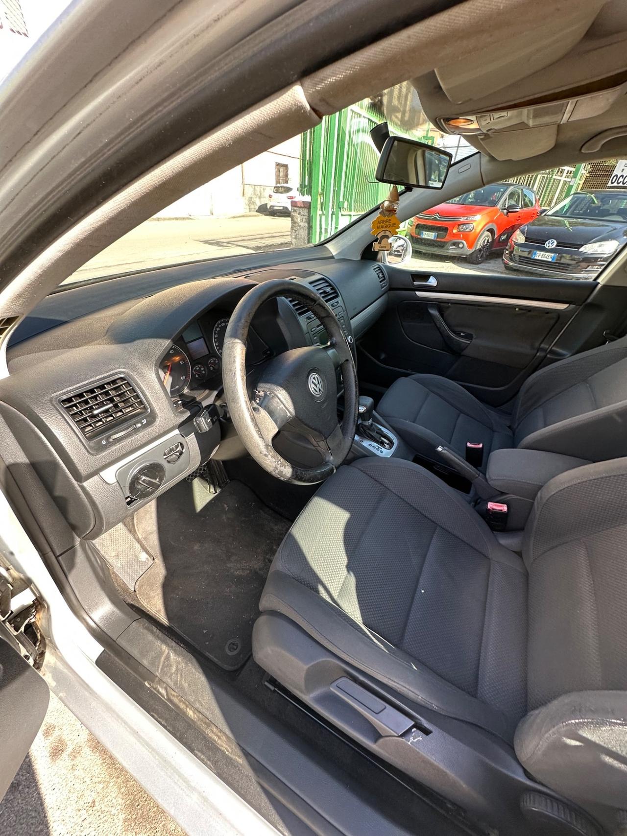 Volkswagen Golf 2.0 TDI 5p. Sportline Ltd.Edition