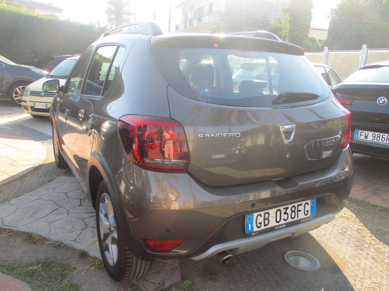 Dacia Sandero Streetway 1.0 TCe 100 CV ECO-G Comfort