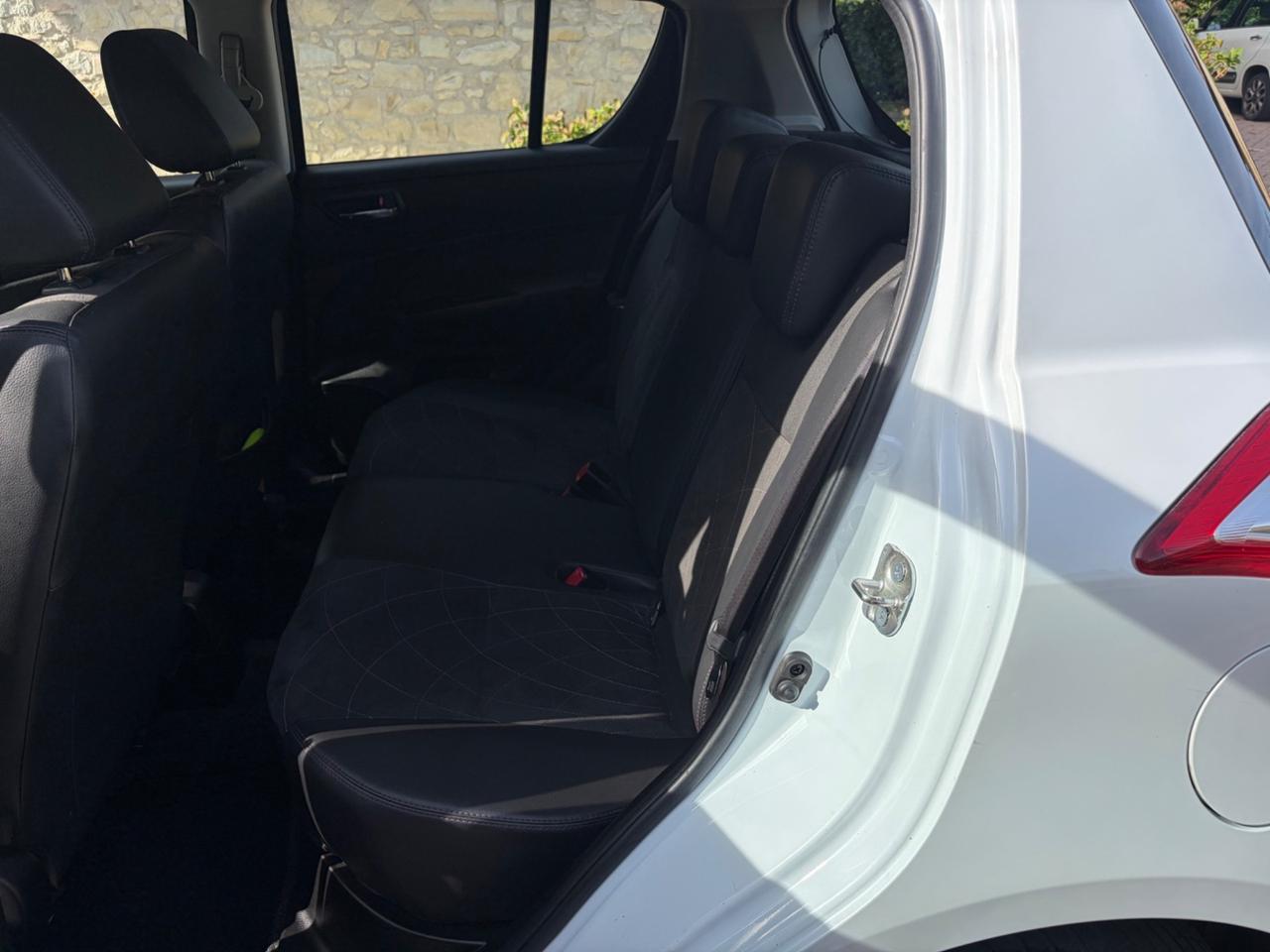 Suzuki Swift 1.2 GPL Dualjet 4WD 5 porte B-Top Snow