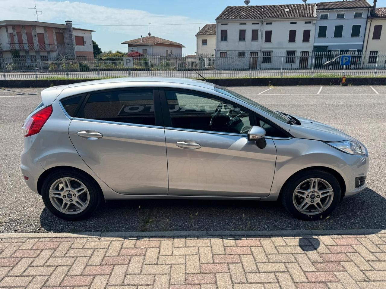 Ford Fiesta 1.5 TDCi 75CV 5 porte Business
