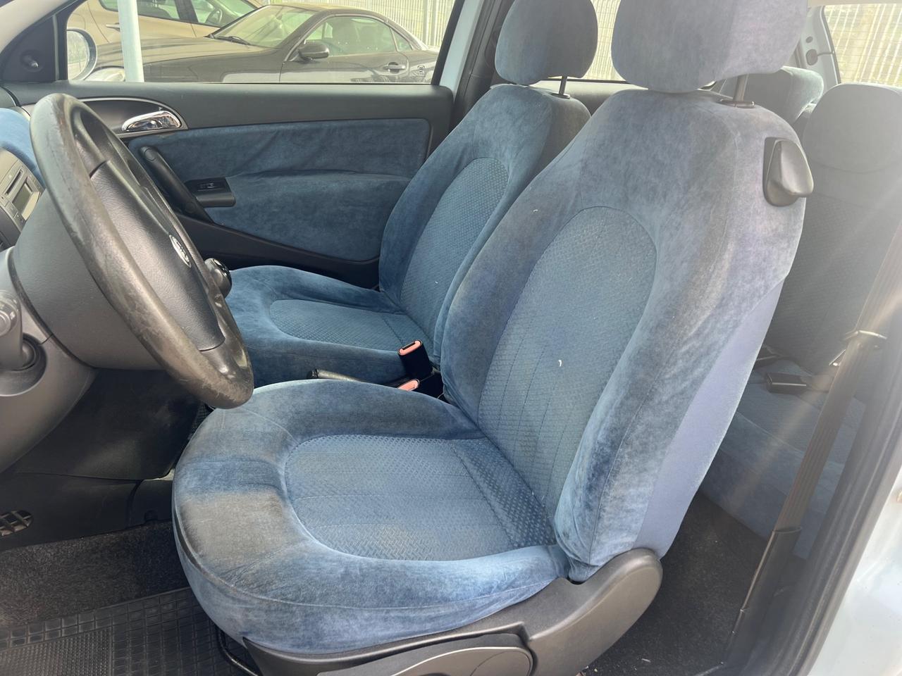 Lancia Ypsilon 1.3 Multijet 16V Oro