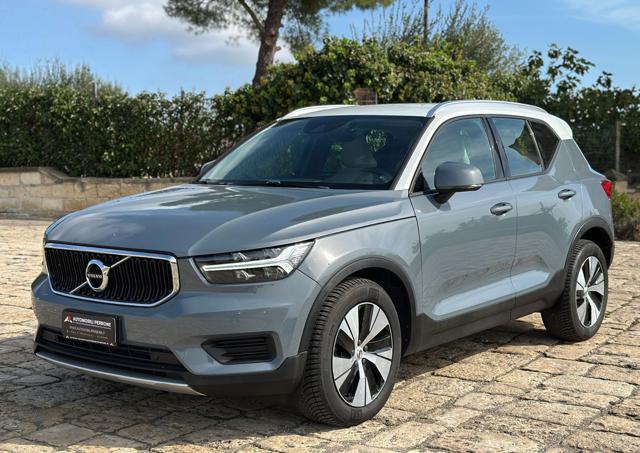 VOLVO XC40 D3 AWD Geartronic Momentum (Navi/APP/FullLED)