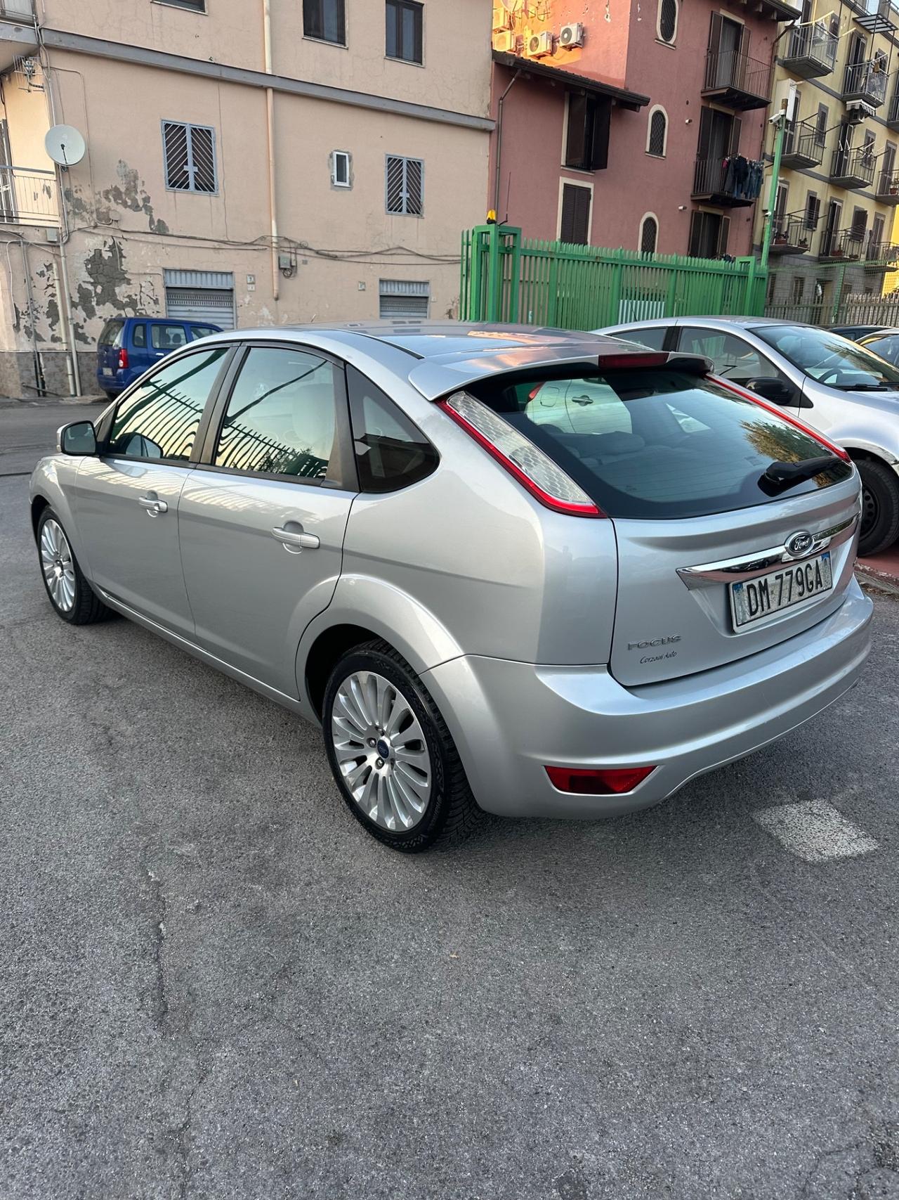 Ford Focus 1.6 TDCi (110CV) 5p. Tit. DPF