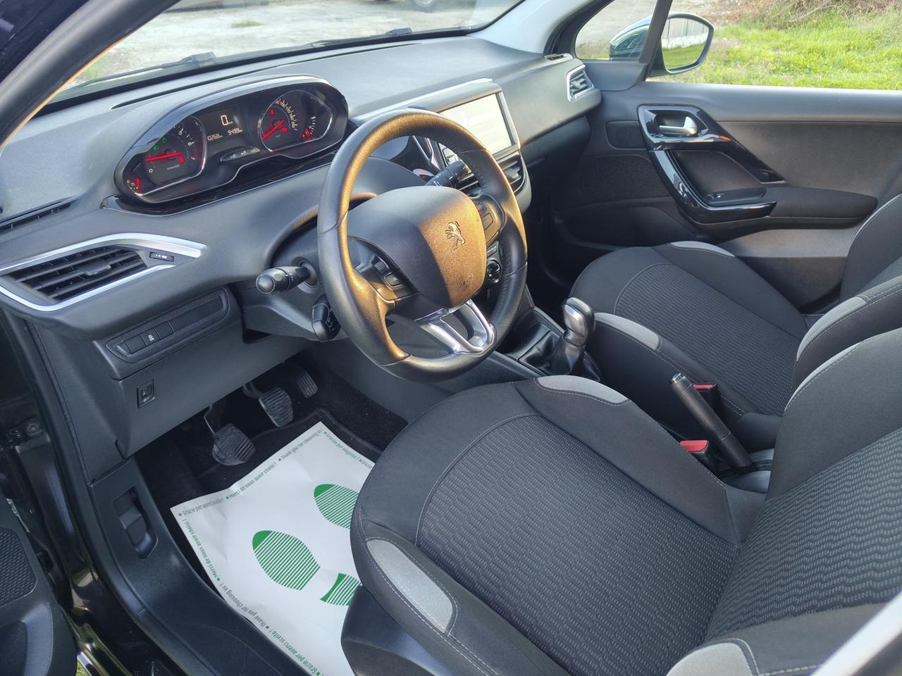 Peugeot 208 1.2 82CV 5 porte Allure