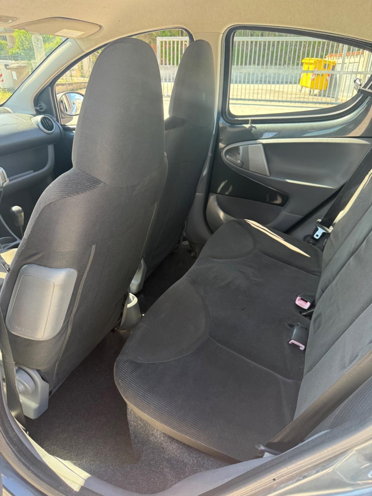 Citroen C1 5porte 1.0 Benzina 68cv NEOPATENTATI