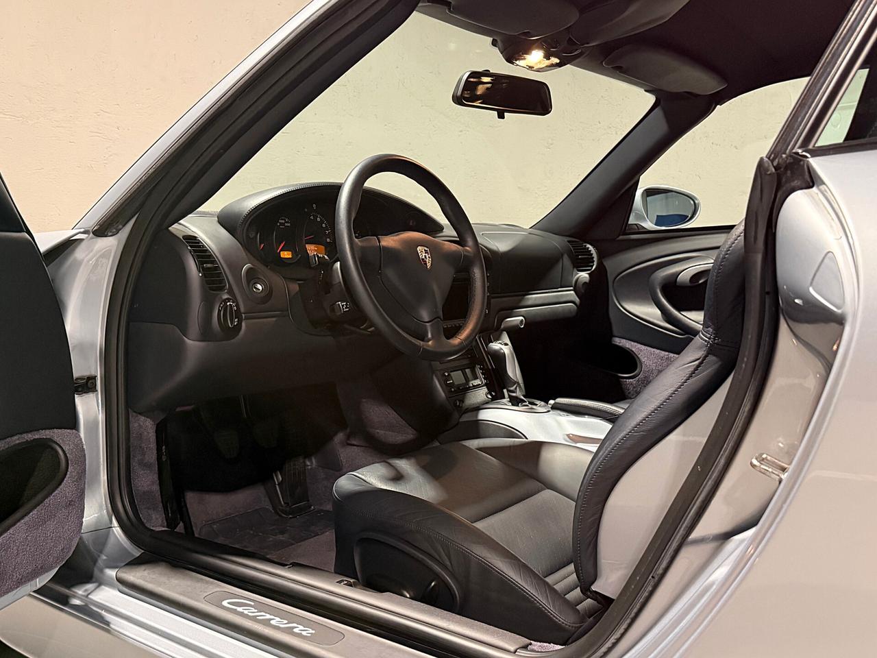 Porsche 911 Carrera cat Cabriolet