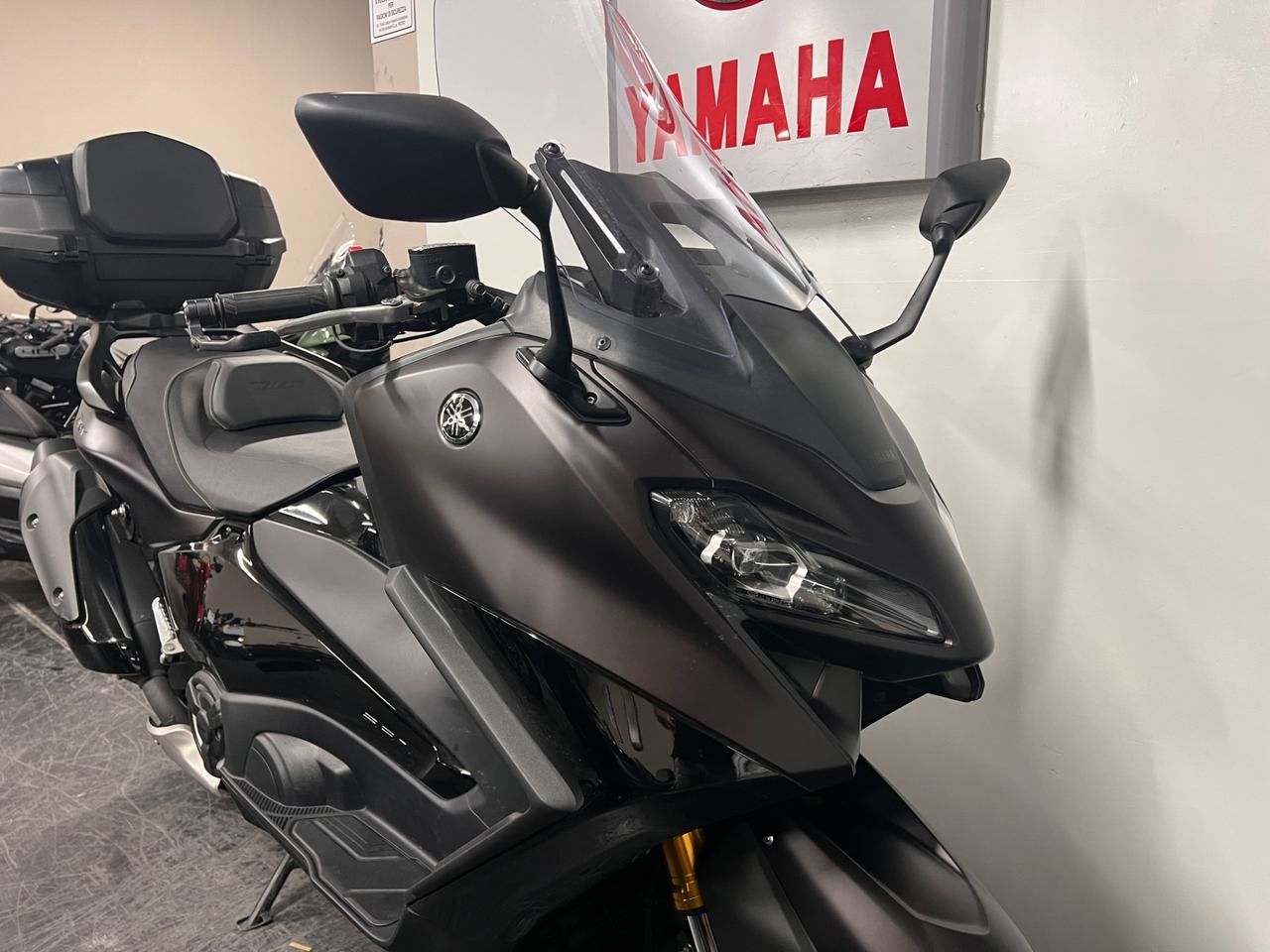 Yamaha TMAX 560 Tech max