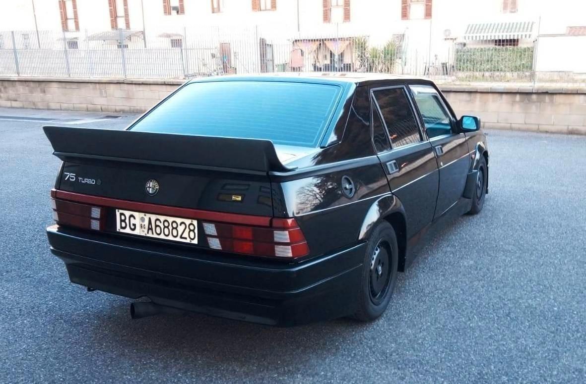Alfa Romeo 75 Turbo Quadrifoglio Verde - 1991