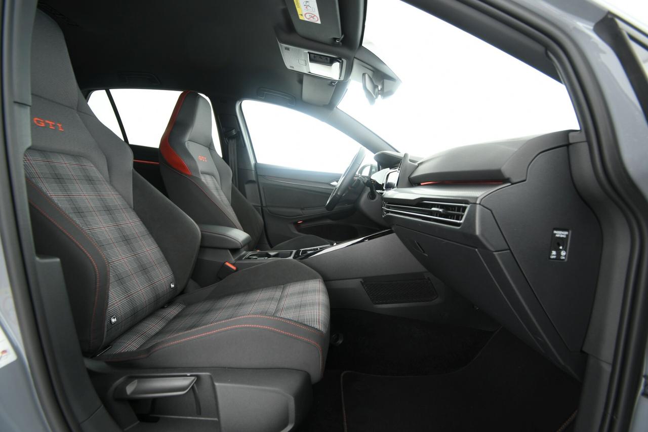 Volkswagen Golf GTI 2.0 TSI DSG