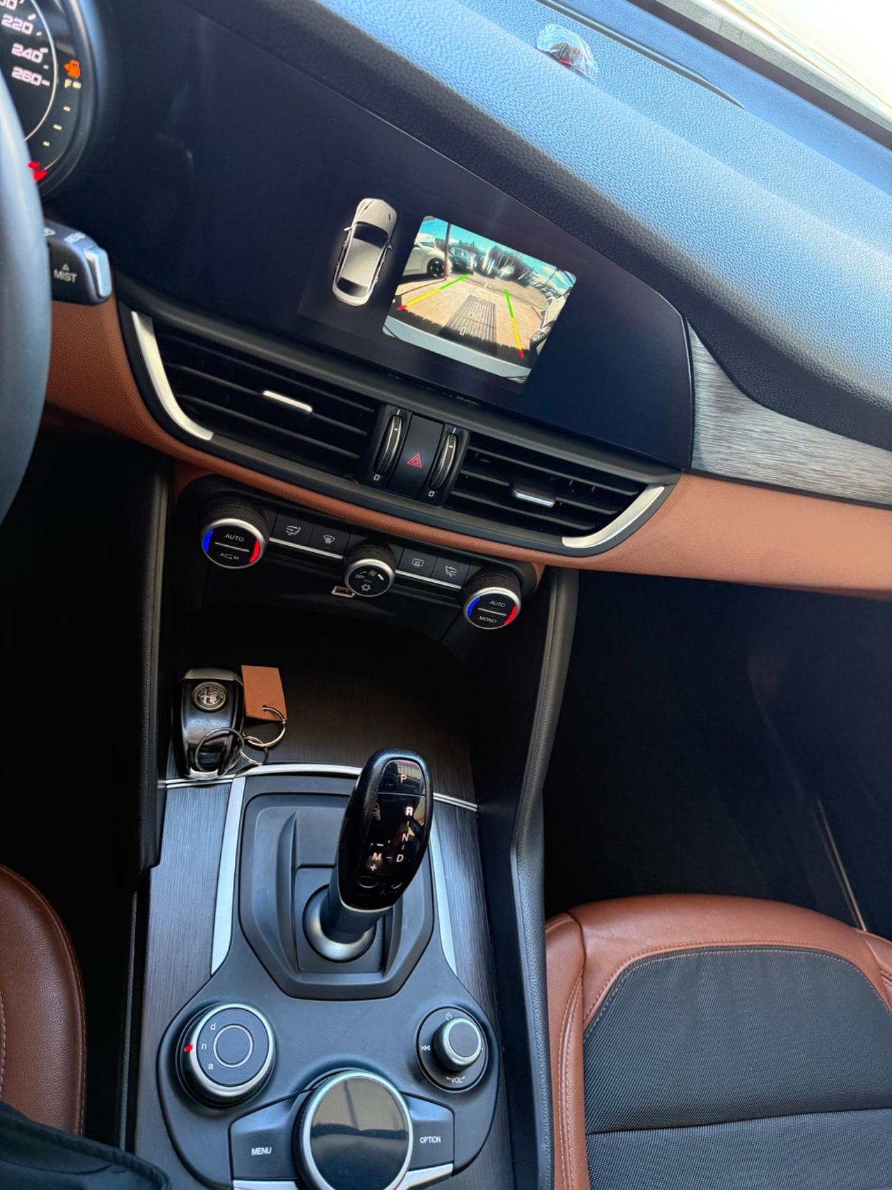 Giulia 2.2 150 CV/VELOCE /rate/permute/E6