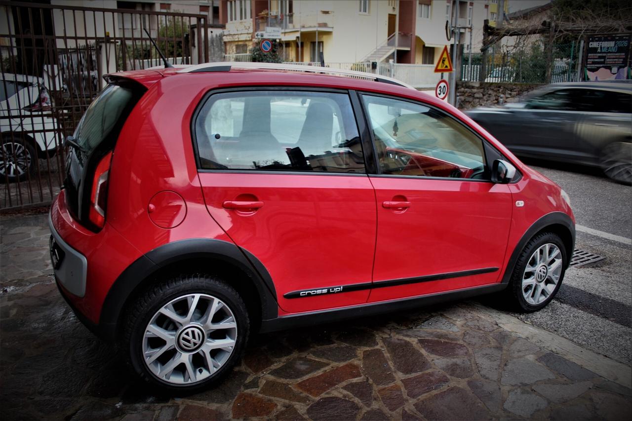 Volkswagen up! 1.0 75 CV 5p. cross neopatentati 41000 km