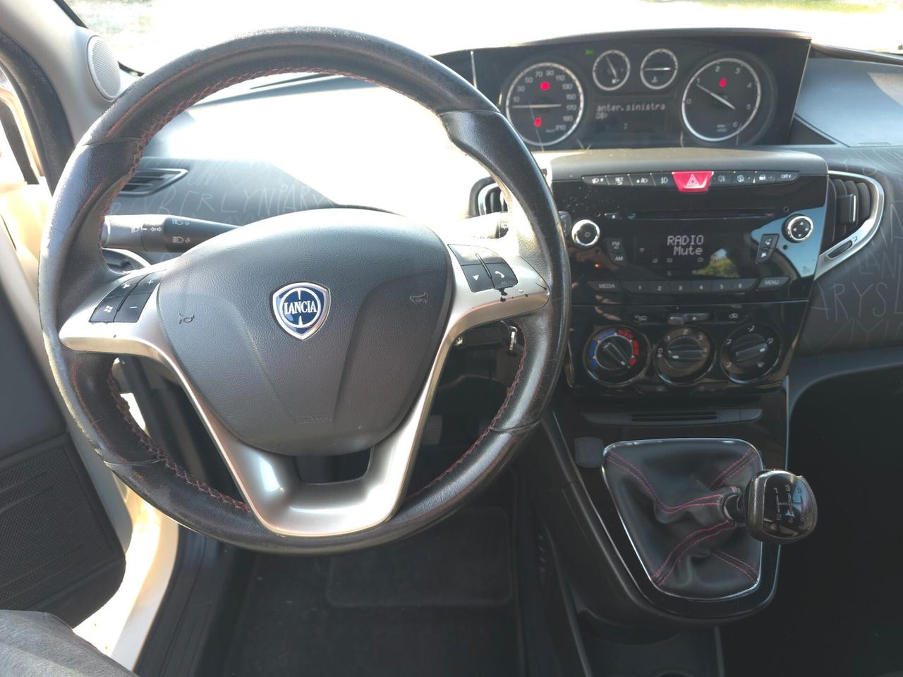 Lancia Ypsilon 1.3 MJT 16V 95 CV 5 porte S&S Platinum