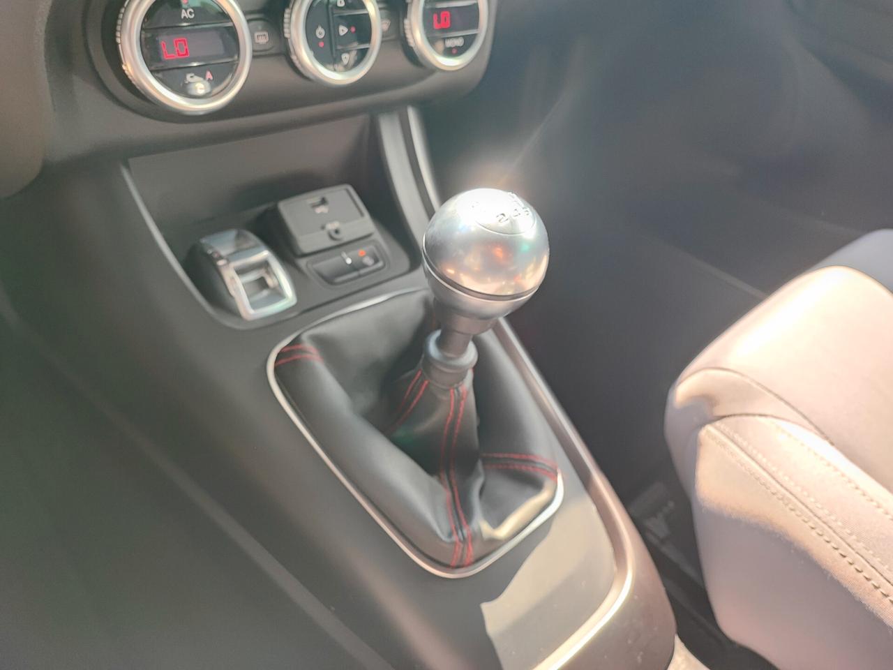 Alfa Romeo Giulietta 2.0 JTDm-2 150 CV Distinctive