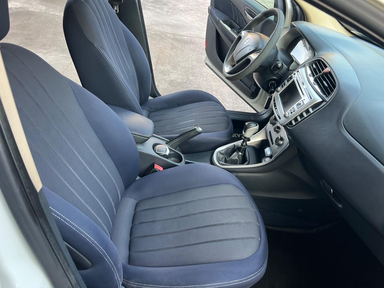 Lancia Delta 1.6 MJT DPF