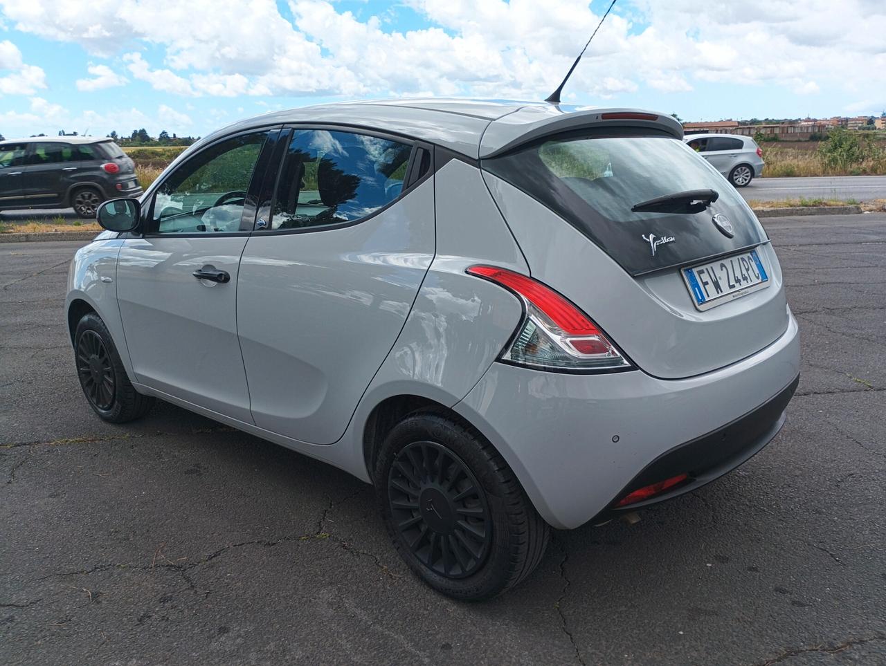 Lancia Ypsilon 1.2 69 CV UNIPRO' SOLO KM 14000