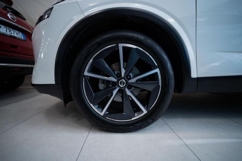 Nissan Qashqai 1.3 mhev Tekna 4wd 158cv xtronic