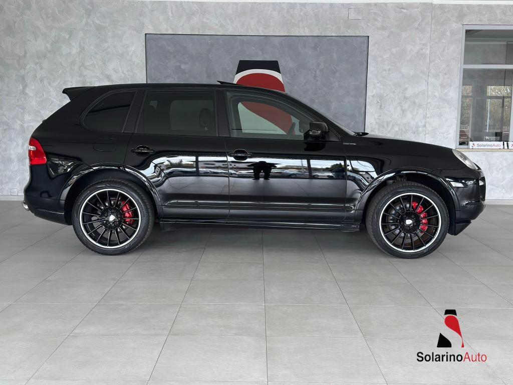 Porsche Cayenne 4.8 GTS