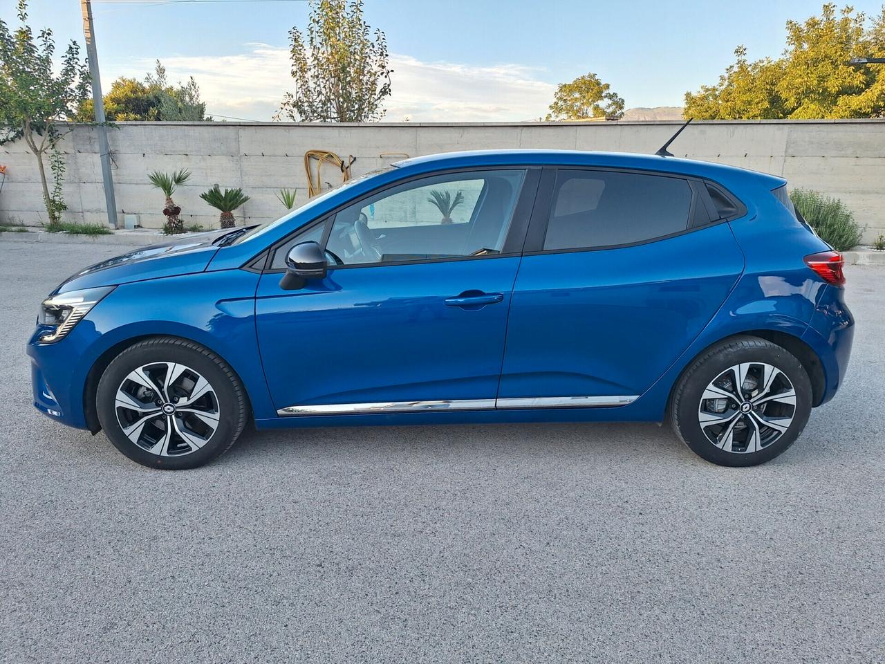 Renault Clio EVOLUTION 1.5 dCi 100cv NAV - 2023