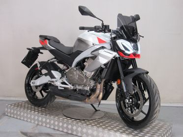 Aprilia Tuono 457 ABS 35 KW PATENTE A2