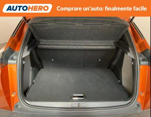 PEUGEOT 2008 PureTech 130 S&S Allure Navi Pack