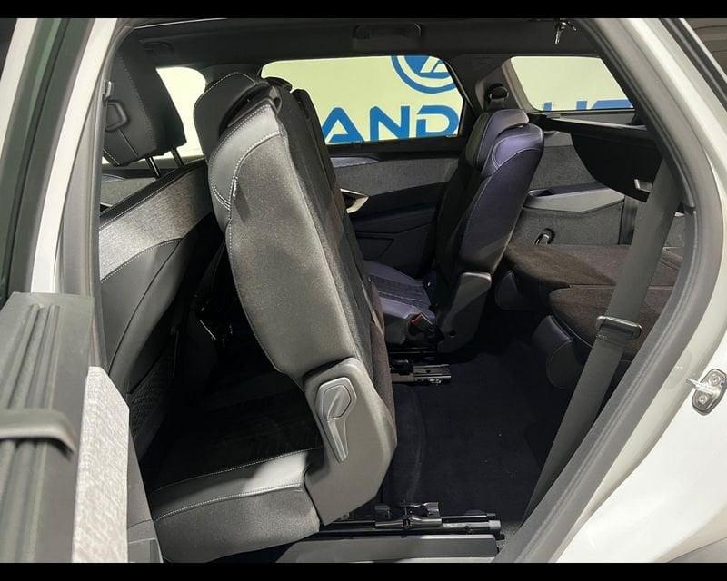 Peugeot 5008 Nuovo Hybrid 136 e-DCS6 GT