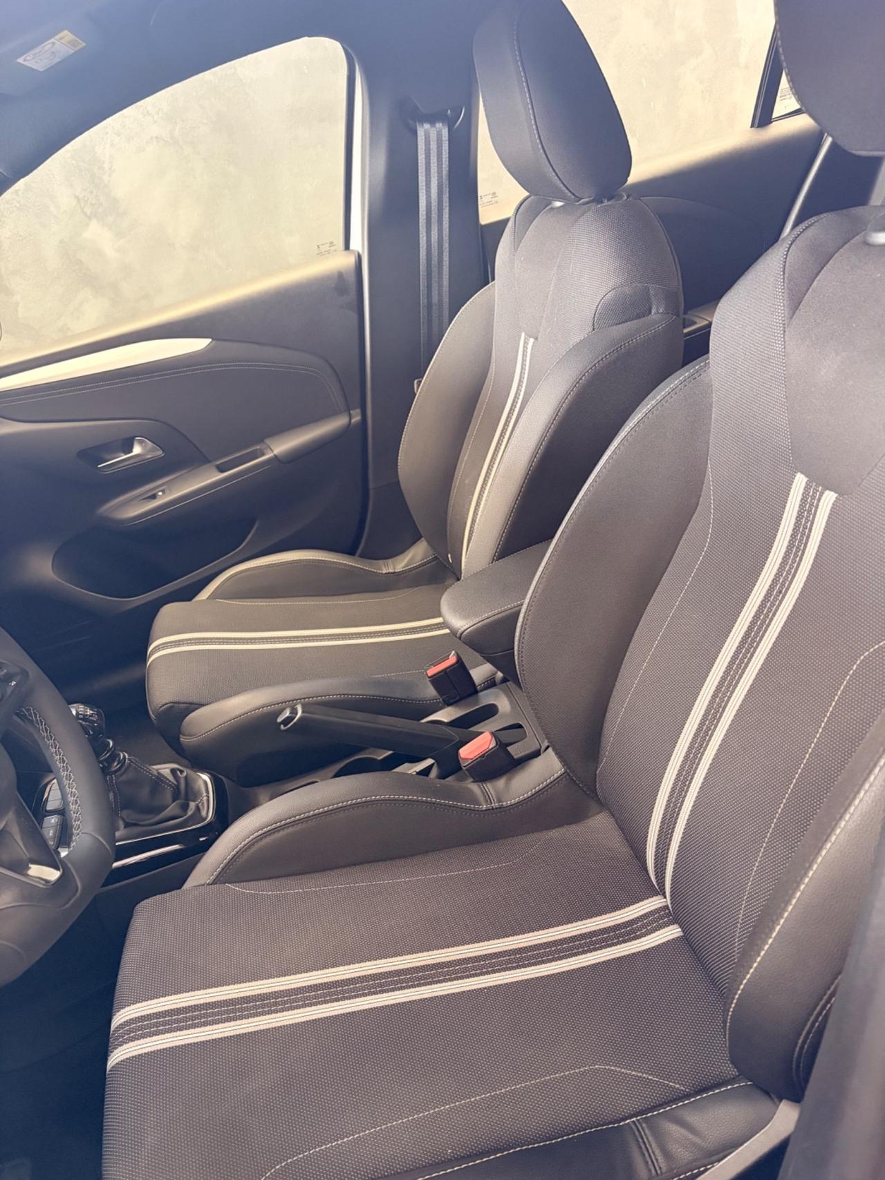 Opel Corsa 1.2 100 CV Edition