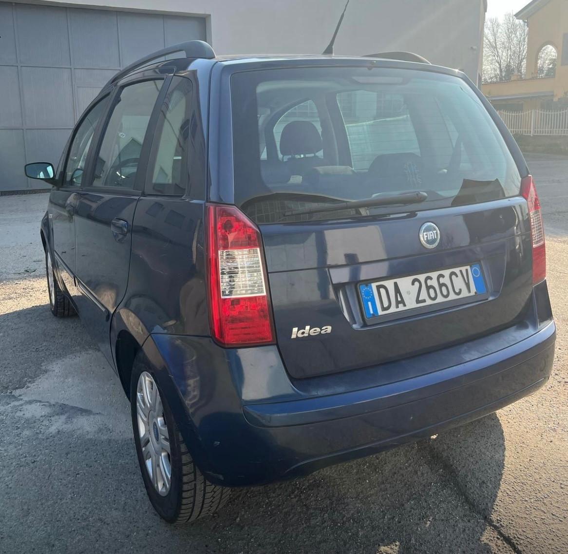 Fiat Idea 1.4 16V BlackMotion