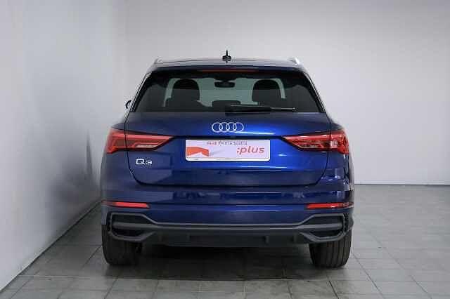 Audi Q3 45 TFSI e S tronic Business