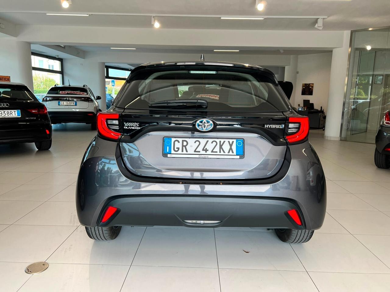 Toyota Yaris 1.5 Hybrid 5 porte Trend