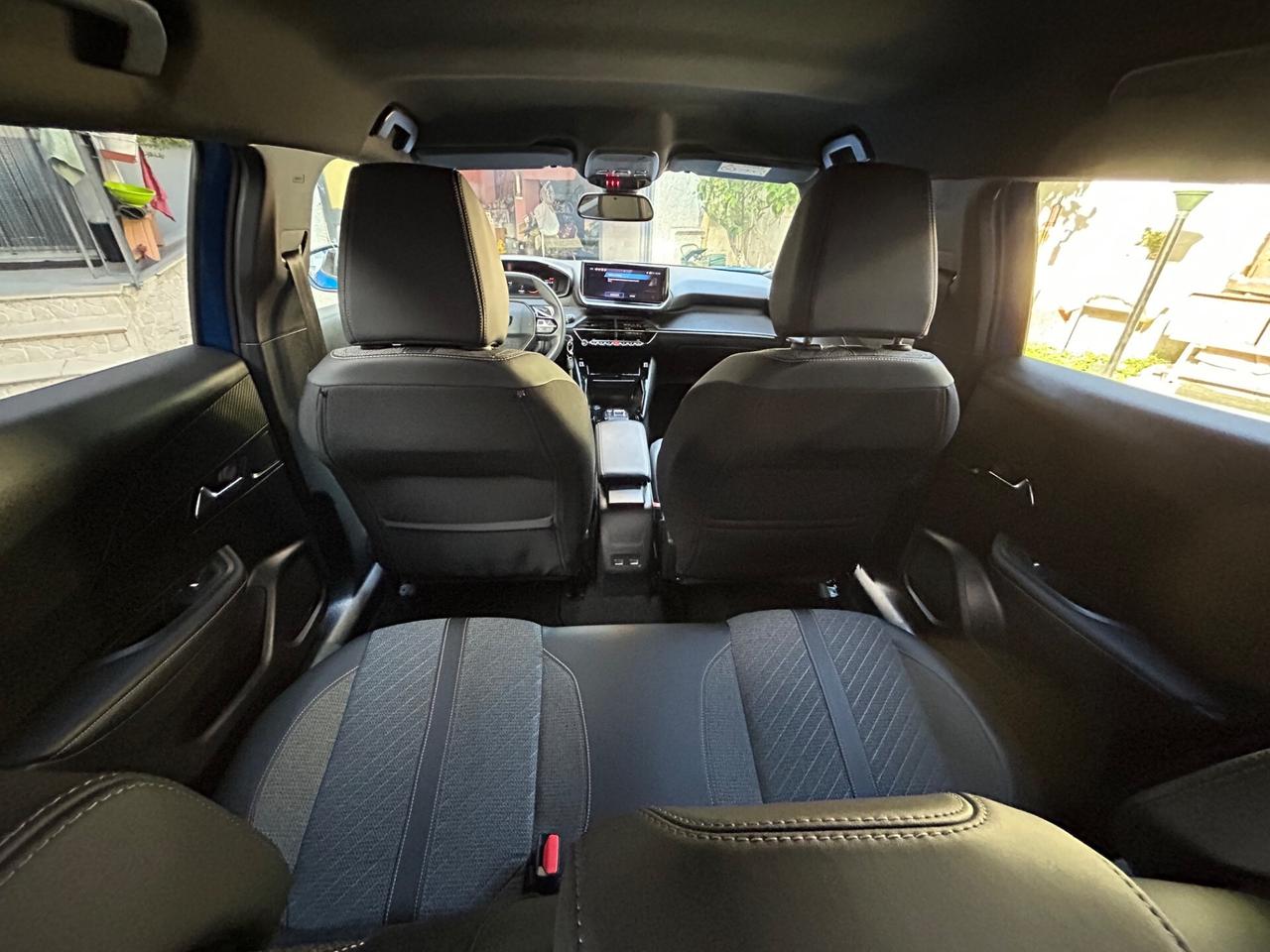 Peugeot 2008 BlueHDi 130 S&S EAT8 Allure Pack