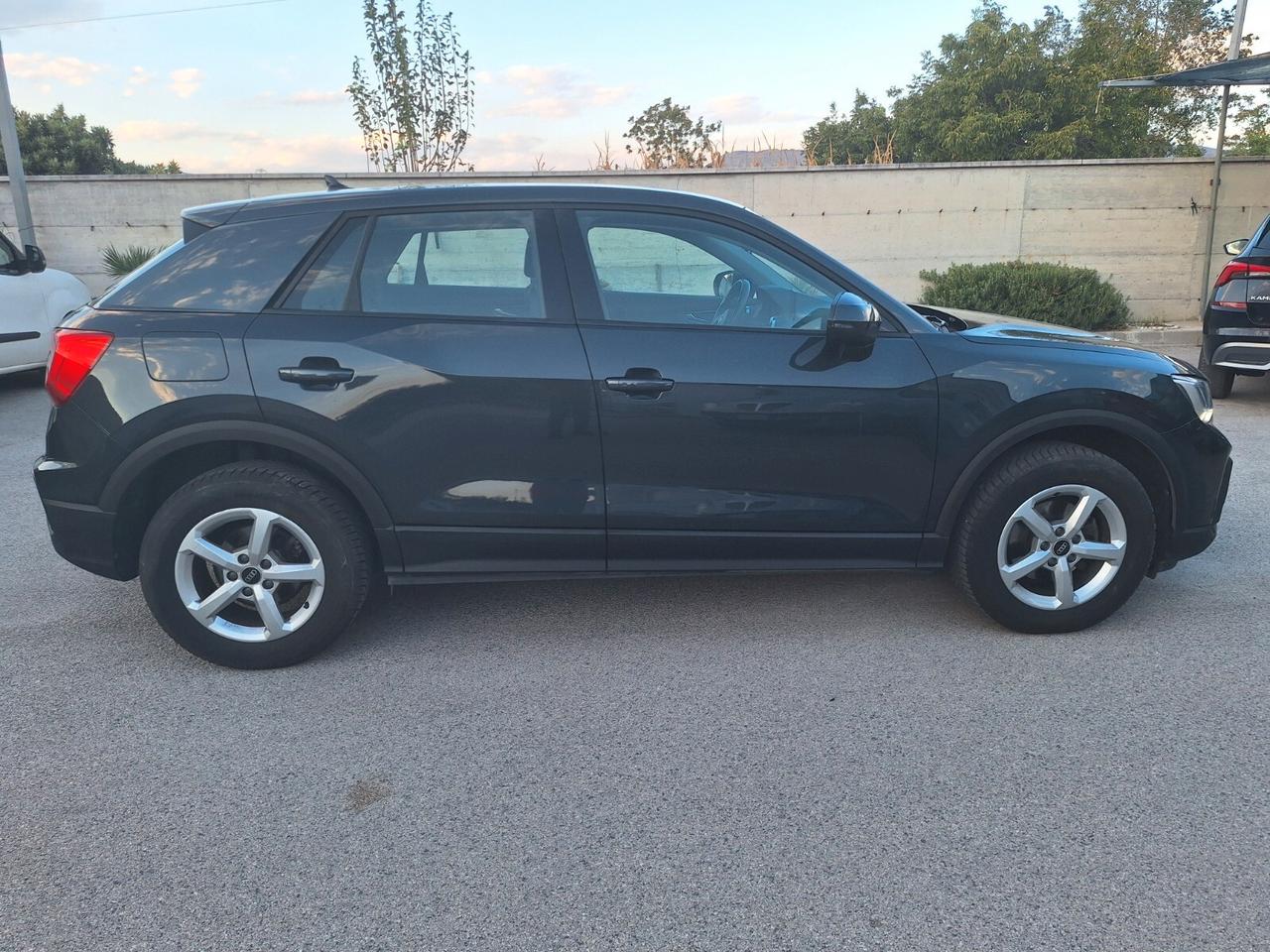 Audi Q2 30 TDI Business Advanced