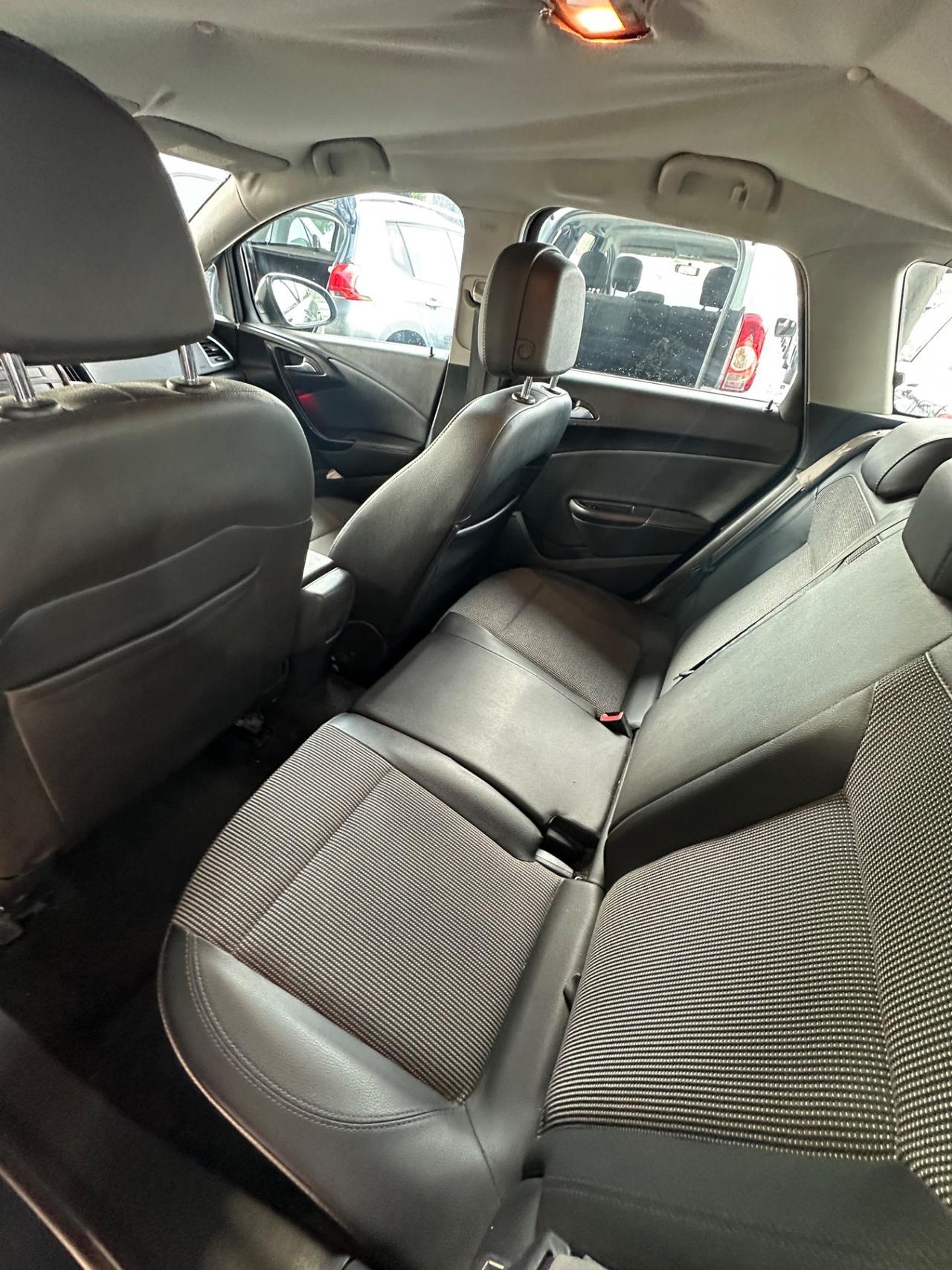 Opel Astra 1.6 CDTI EcoFLEX S&S Sports Tourer Cosmo