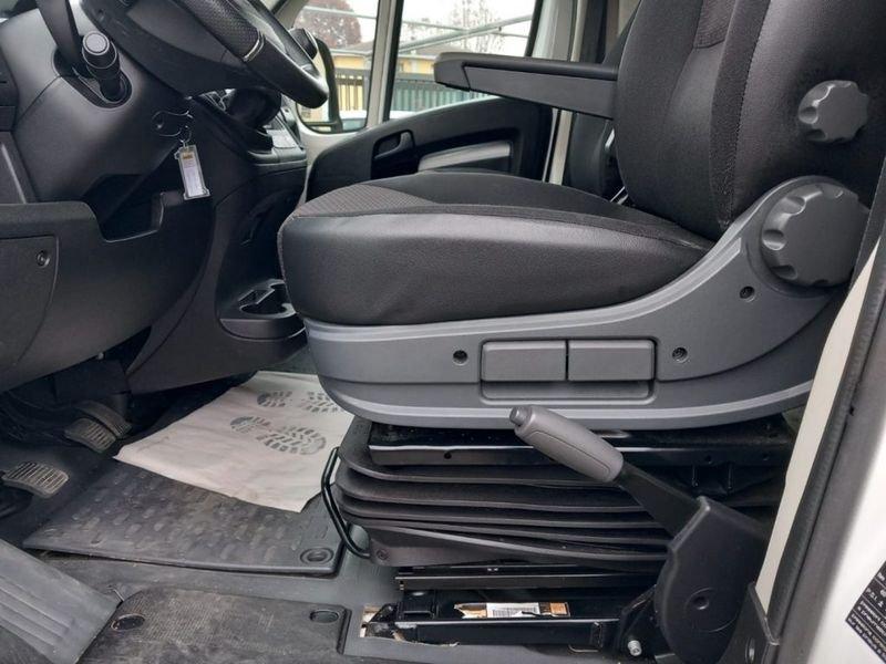 Peugeot Boxer 335 2.2 BlueHDi 165 S&S L4-H2 Furgone