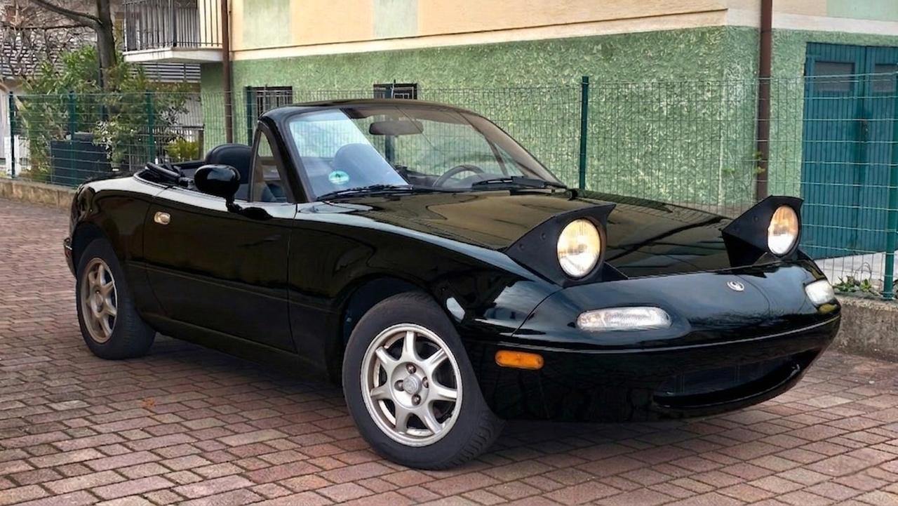 Mazda MX5 1.6i Miata Spider CRS ASI