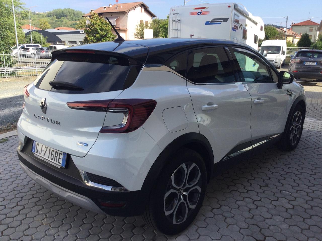 Renault Captur Full Hybrid E-Tech 145 CV Techno