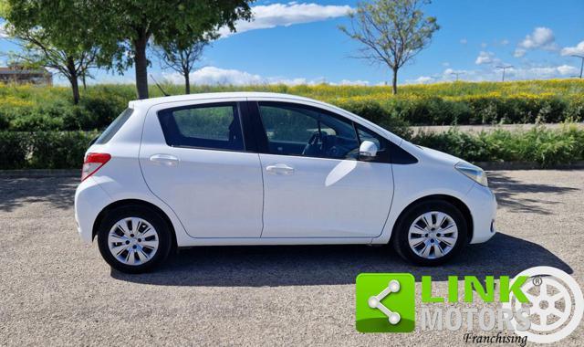 TOYOTA Yaris 1.0 5 porte