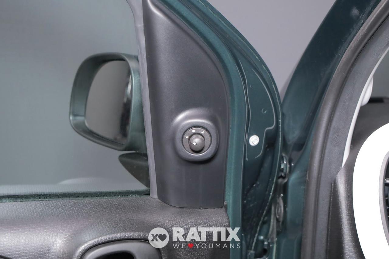 Fiat Panda Pandina 1.0 Firefly Hybrid 70CV Cross