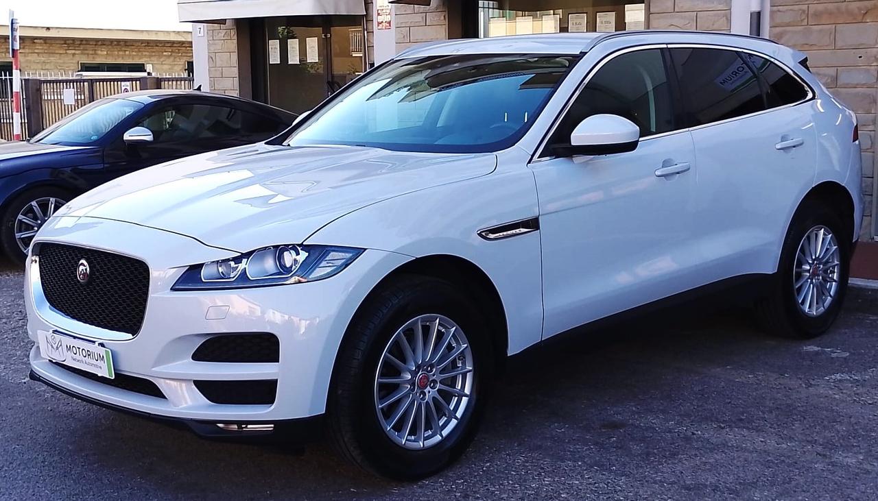 Jaguar F-Pace 2.0cc 180cv PORTFOLIO