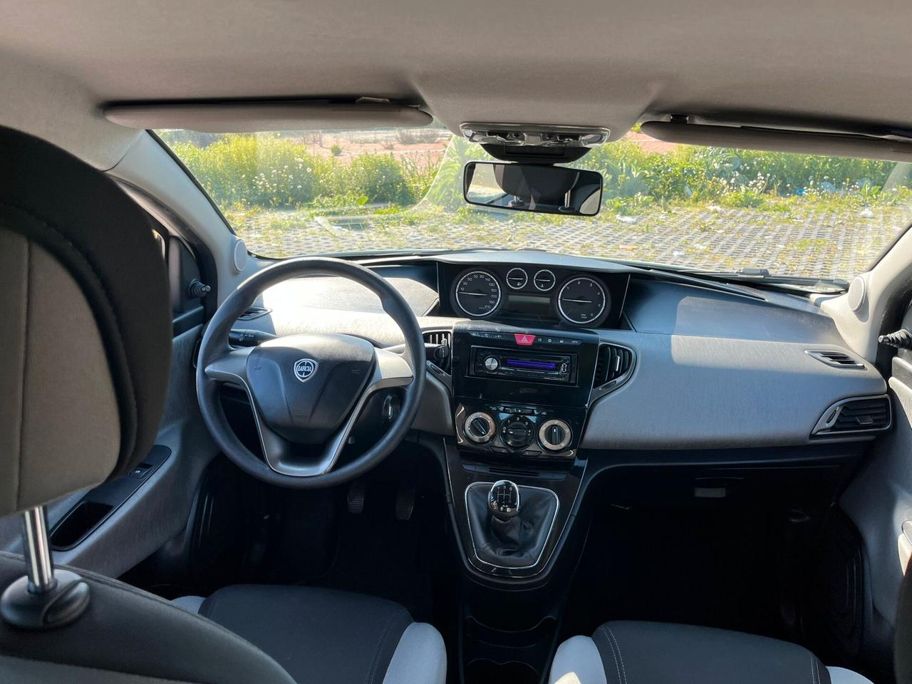 Lancia Ypsilon 1.3MLJT COME NUOVA CHIAMA 2013