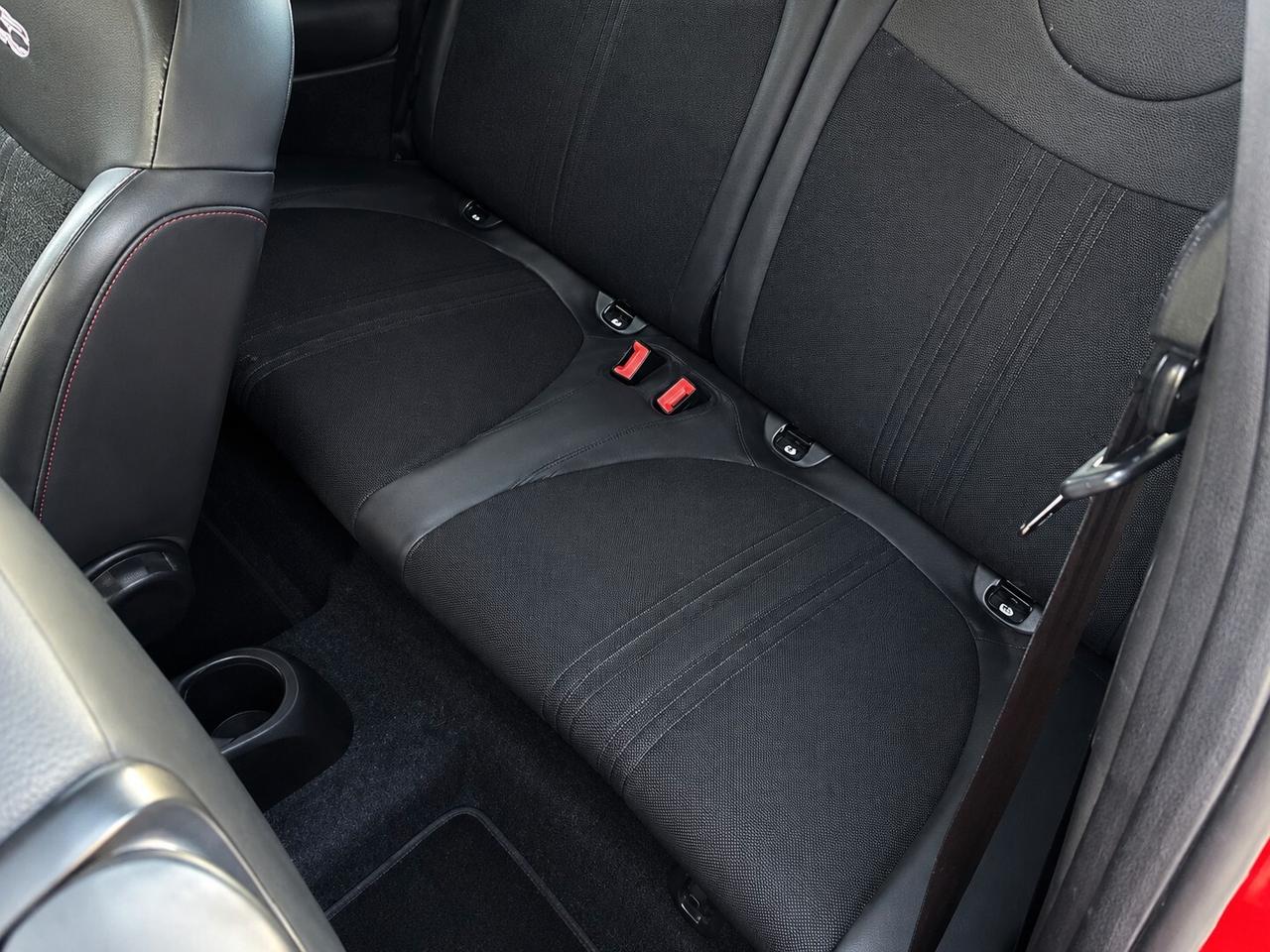 Fiat 500 C 1.0 Hybrid Sport