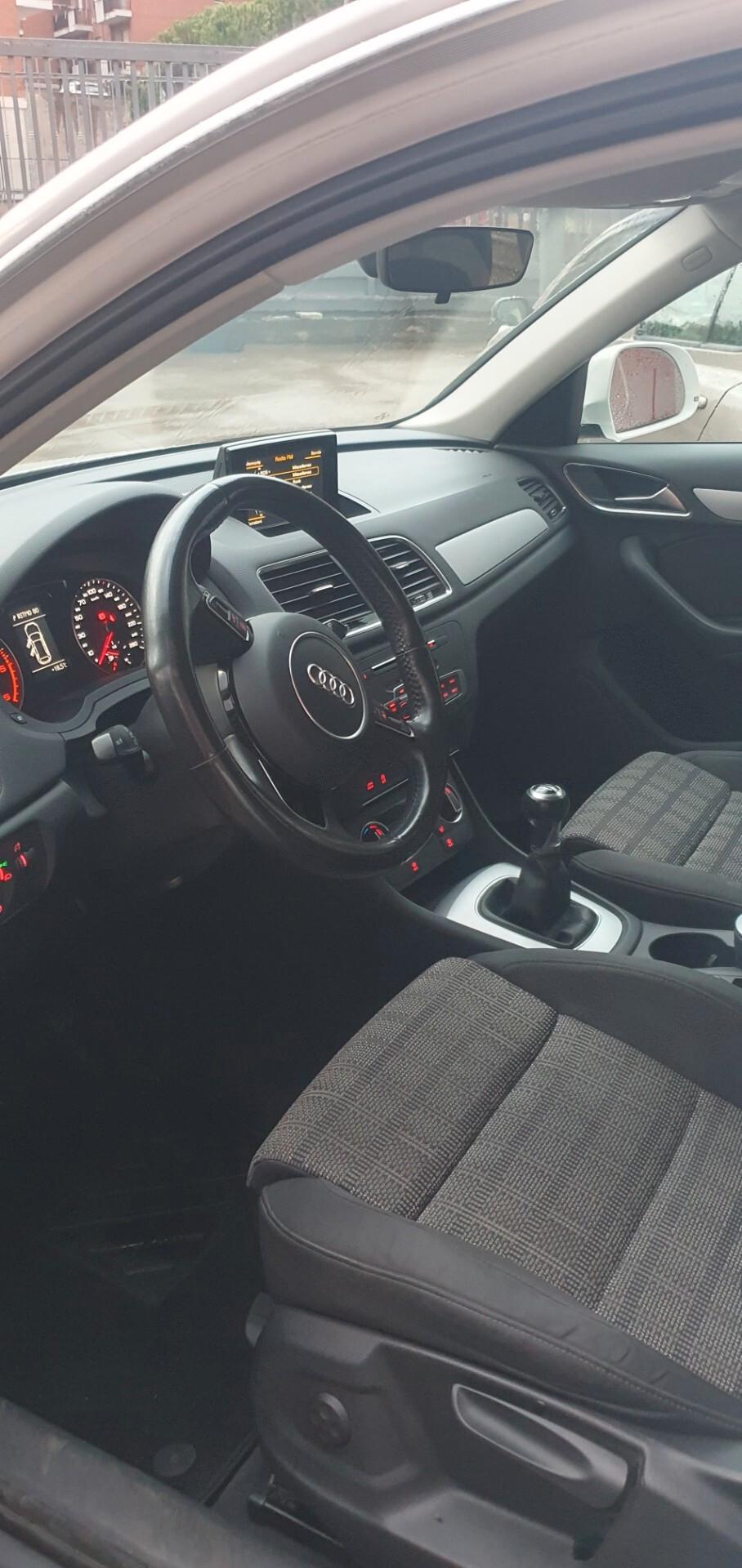 Audi Q3 2.0 TDI 150 CV Sport