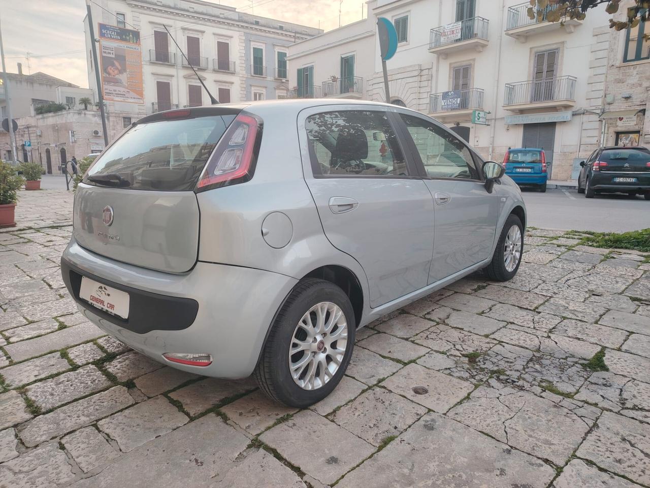 Fiat Punto Evo 1.2 5 porte S&S Blue&Me