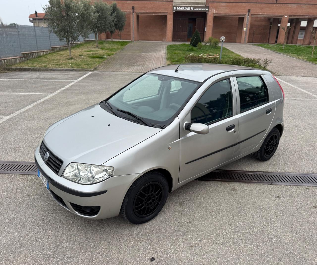 Fiat Punto 1.2 5 porte Dynamic Metano