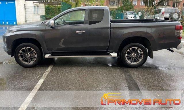 MITSUBISHI L200 2.3 D single Cab 4x4