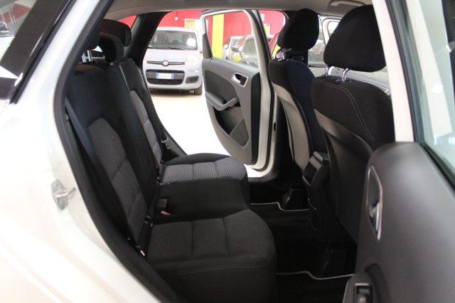 MERCEDES-BENZ B 180 d AUT.-NAVI-CAMERA-ECC... "OK NEOPATENTATI"