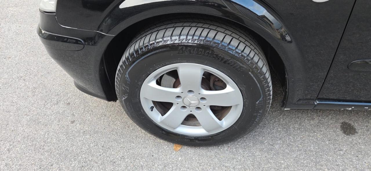 Mercedes-benz Vito 2.2 113 CDI Kombi Crew Long